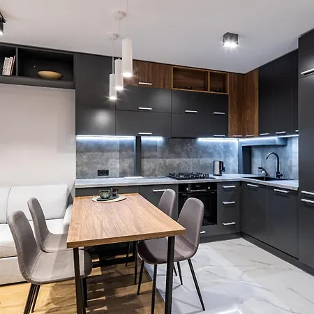 Avalon Premium Two Bedrooms Lviv