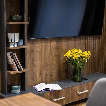 Avalon Premium Two Bedrooms Apartment *