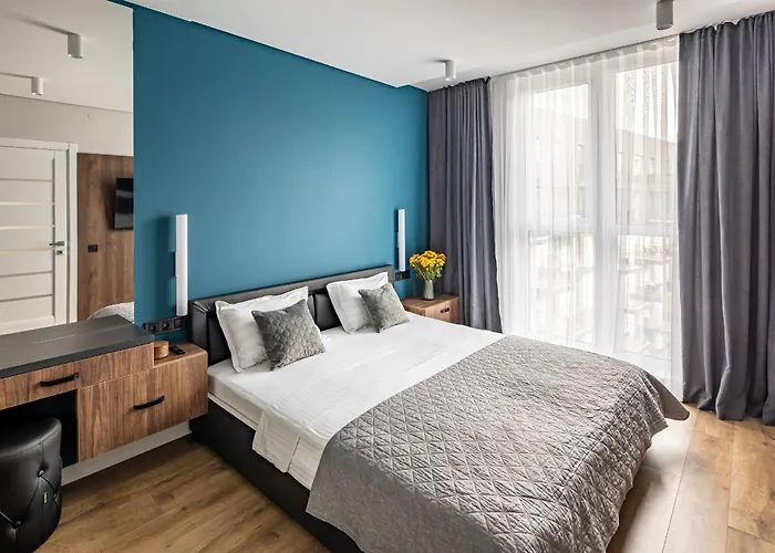 Avalon Premium Two Bedrooms 利沃夫