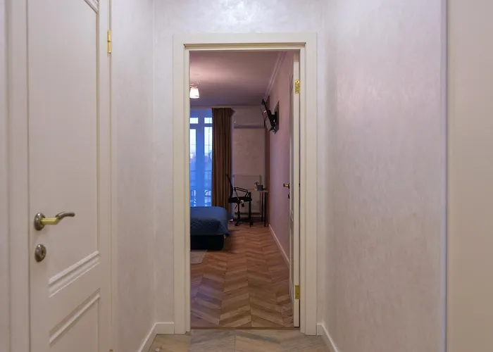 Avalon Premium Two Bedrooms 利沃夫